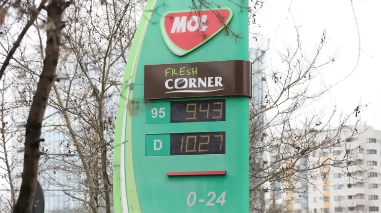 Motorina s-a ieftinit pe 22 aprilie 2026: cât costă carburanții în marile orașe din România